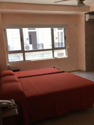 Hotel Al Porteno 3*